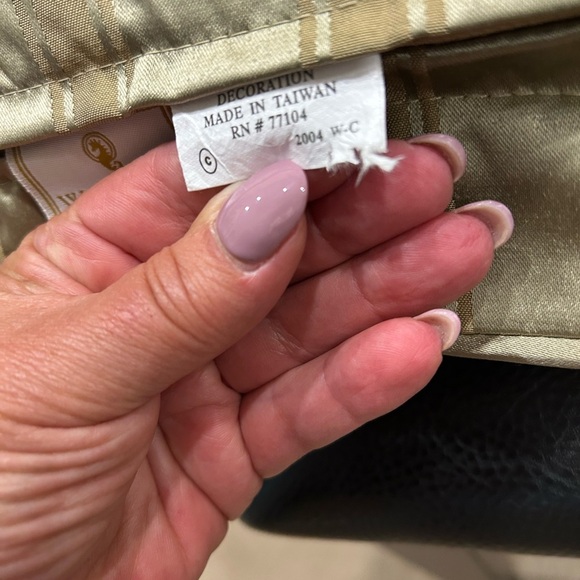 Waterford Accent Pillow green gold rose colored tapestry floral damask pattern - Picture 5 of 5